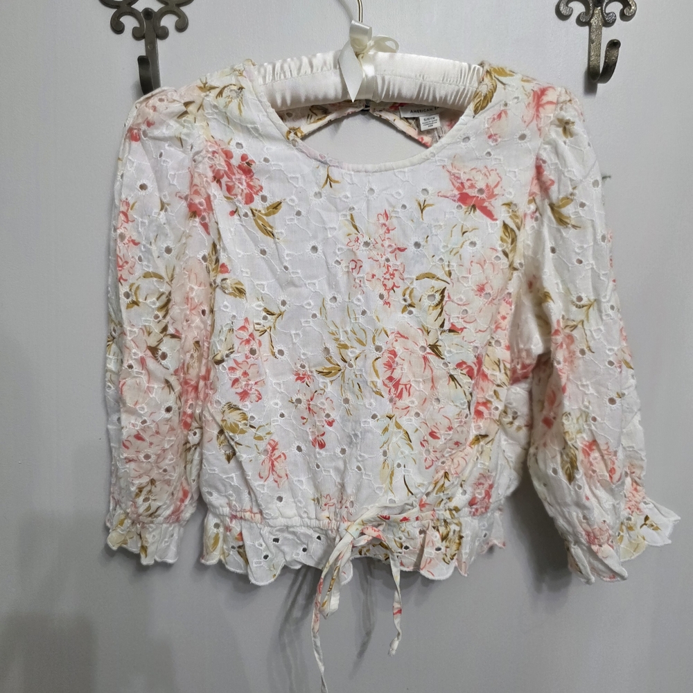 American Eagle Floral Eyelet Top Size S